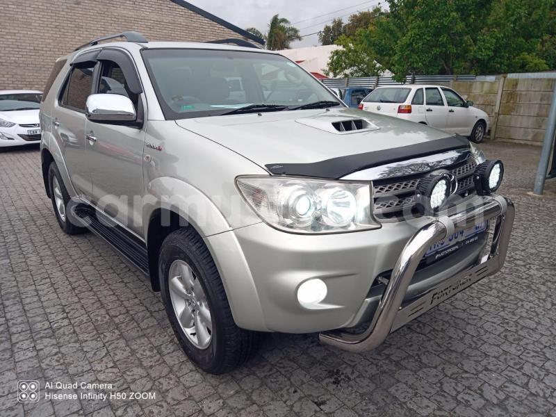 Big with watermark toyota fortuner matabeleland south beitbridge 36054