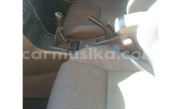 Nunua Ilio tumika Toyota Corolla Nyekundu Gari ndani ya Beitbridge nchini Matabeleland Kusini Nunua Ilio tumika Toyota Corolla Nyekundu Gari ndani ya Beitbridge nchini Matabeleland Kusini