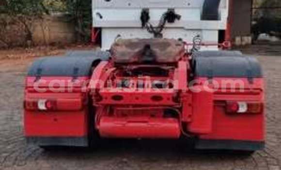 Nunua Ilio tumika Mercedes-Benz CLS250 Nyingine Gari ndani ya Harare nchini Harare Nunua Ilio tumika Mercedes-Benz CLS250 Nyingine Gari ndani ya Harare nchini Harare