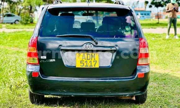 Tenga Tsaru Toyota Corolla Zvimwe Mota in Harare in Harare