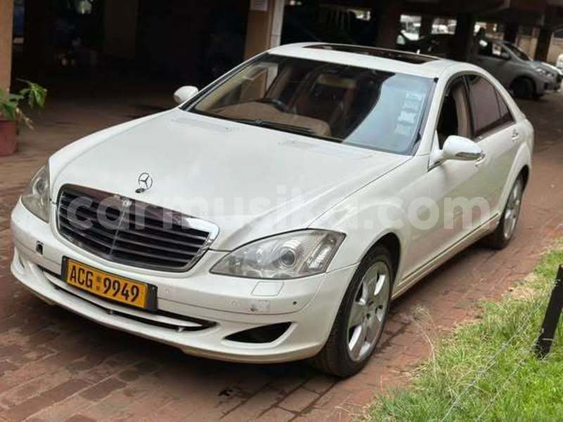 Big with watermark toyota belta harare harare 36096