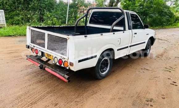 Tenga Tsaru Mazda Biante Zvimwe Mota in Harare in Harare Tenga Tsaru Mazda Biante Zvimwe Mota in Harare in Harare