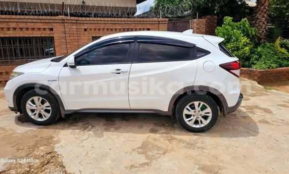 Tenga Tsaru Honda Vezel Zvimwe Mota in Harare in Harare Tenga Tsaru Honda Vezel Zvimwe Mota in Harare in Harare