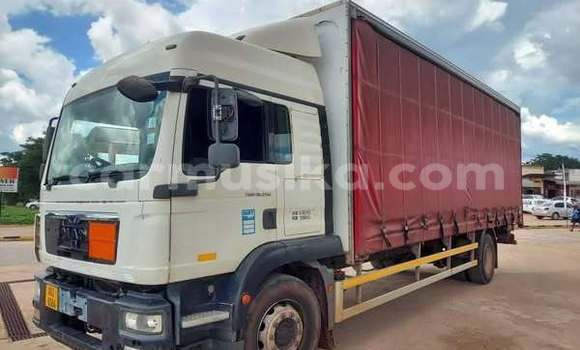 Tenga Tsaru Toyota 4Runner Zvimwe Mota in Harare in Harare Tenga Tsaru Toyota 4Runner Zvimwe Mota in Harare in Harare