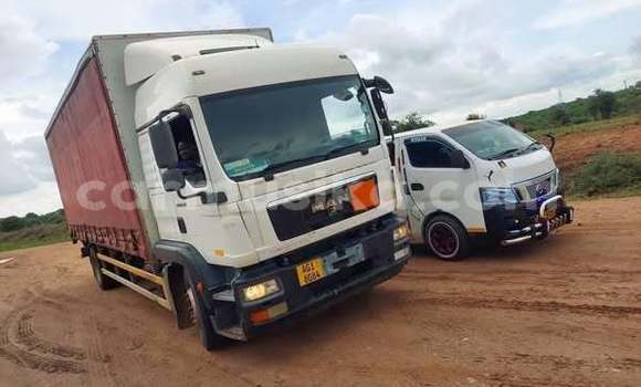 Tenga Tsaru Toyota 4Runner Zvimwe Mota in Harare in Harare Tenga Tsaru Toyota 4Runner Zvimwe Mota in Harare in Harare