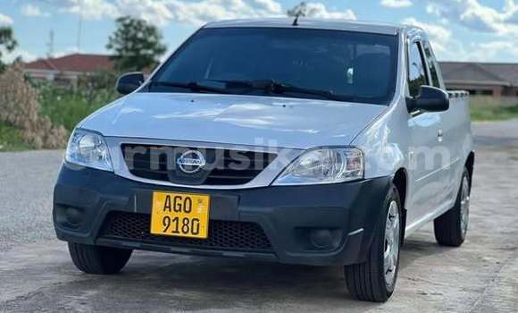 Tenga Tsaru Nissan NP 300 Zvimwe Mota in Harare in Harare Tenga Tsaru Nissan NP 300 Zvimwe Mota in Harare in Harare