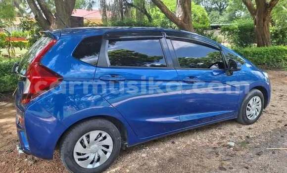 Tenga Tsaru Honda Grace Zvimwe Mota in Harare in Harare