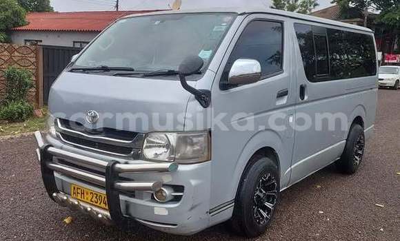 Tenga Tsaru Toyota Hiace Zvimwe Mota in Harare in Harare Tenga Tsaru Toyota Hiace Zvimwe Mota in Harare in Harare