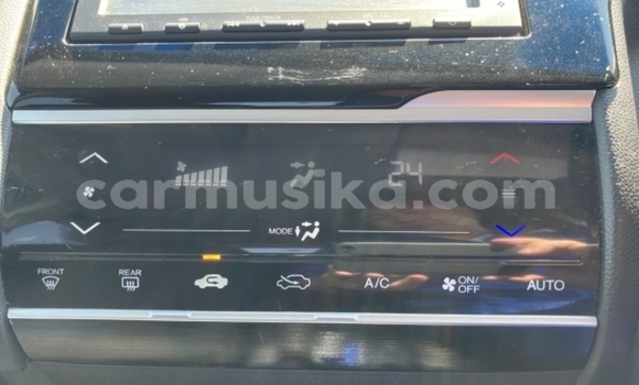 Nunua Ilio tumika Honda Fit Fedha Gari ndani ya Beitbridge nchini Matabeleland Kusini Nunua Ilio tumika Honda Fit Fedha Gari ndani ya Beitbridge nchini Matabeleland Kusini