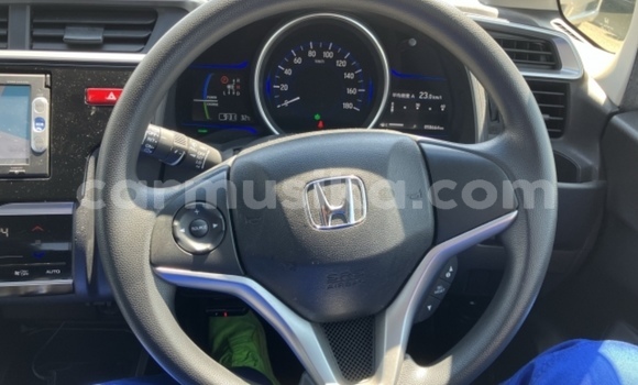 Nunua Ilio tumika Honda Fit Fedha Gari ndani ya Beitbridge nchini Matabeleland Kusini Nunua Ilio tumika Honda Fit Fedha Gari ndani ya Beitbridge nchini Matabeleland Kusini