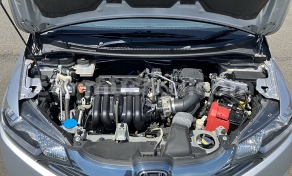 Nunua Ilio tumika Honda Fit Fedha Gari ndani ya Beitbridge nchini Matabeleland Kusini Nunua Ilio tumika Honda Fit Fedha Gari ndani ya Beitbridge nchini Matabeleland Kusini