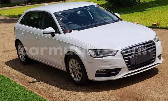 Nunua Ilio tumika Audi A3 Nyeupe Gari ndani ya Bulawayo nchini Bulawayo