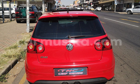 Tenga Tsaru Volkswagen Golf Tsvuku Mota in Beitbridge in Matabeleland South Tenga Tsaru Volkswagen Golf Tsvuku Mota in Beitbridge in Matabeleland South