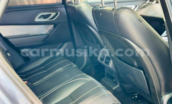 Tenga Tsaru Land Rover Range Rover Velar Bhuruu Mota in Bindura in Mashonaland yePakati Tenga Tsaru Land Rover Range Rover Velar Bhuruu Mota in Bindura in Mashonaland yePakati