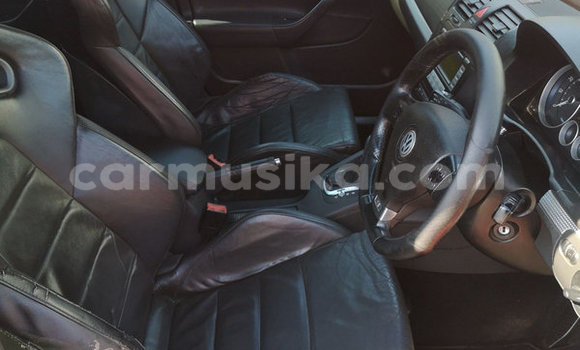 Tenga Tsaru Volkswagen Golf Tsvuku Mota in Beitbridge in Matabeleland South Tenga Tsaru Volkswagen Golf Tsvuku Mota in Beitbridge in Matabeleland South