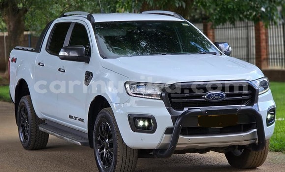 Tenga Tsaru Ford Ranger Chena Mota in Bindura in Mashonaland yePakati