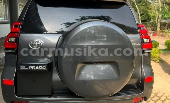 Buy Used Toyota Land Cruiser Prado Black Car in Bindura in Mashonaland Central Buy Used Toyota Land Cruiser Prado Black Car in Bindura in Mashonaland Central