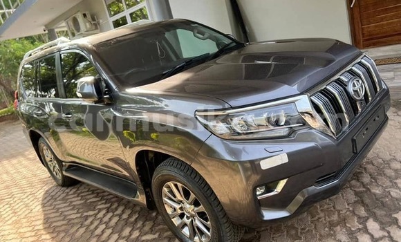 Buy Used Toyota Land Cruiser Prado Black Car in Bindura in Mashonaland Central Buy Used Toyota Land Cruiser Prado Black Car in Bindura in Mashonaland Central