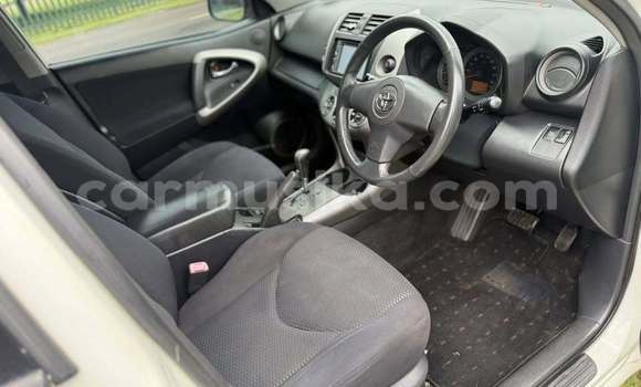 Tenga Tsaru Toyota RAV4 Chena Mota in Borrowdale in Harare Tenga Tsaru Toyota RAV4 Chena Mota in Borrowdale in Harare