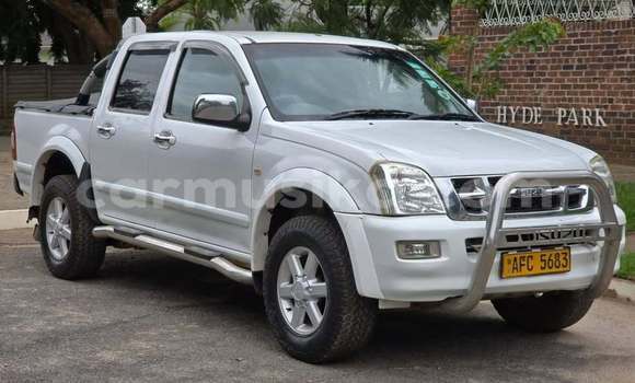 Tenga Tsaru Isuzu KB Chena Mota in Belvedere in Harare Tenga Tsaru Isuzu KB Chena Mota in Belvedere in Harare