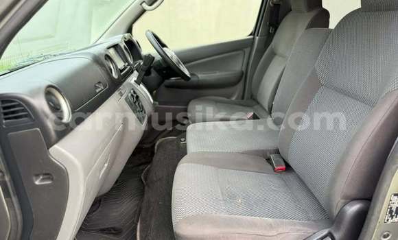 Tenga Tsaru Nissan Caravan Zvimwe Mota in Borrowdale in Harare Tenga Tsaru Nissan Caravan Zvimwe Mota in Borrowdale in Harare