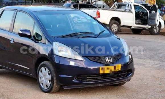 Nunua Ilio tumika Honda Fit Nyeusi Gari ndani ya Bindura nchini Mashonaland Central