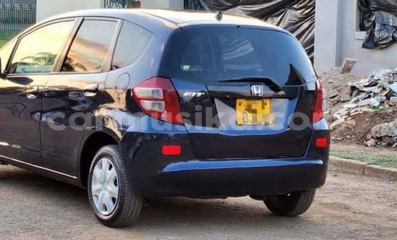Tenga Tsaru Honda Fit Nhema Mota in Bindura in Mashonaland yePakati Tenga Tsaru Honda Fit Nhema Mota in Bindura in Mashonaland yePakati