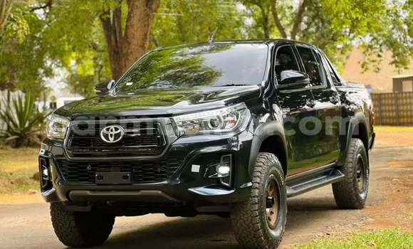 Tenga Tsaru Toyota Hilux Nhema Mota in Bindura in Mashonaland yePakati Tenga Tsaru Toyota Hilux Nhema Mota in Bindura in Mashonaland yePakati