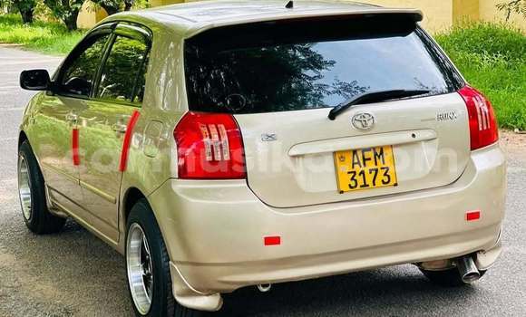 Acheter Occasion Voiture Toyota Runx Autre à Bindura, Mashonaland Central Acheter Occasion Voiture Toyota Runx Autre à Bindura, Mashonaland Central