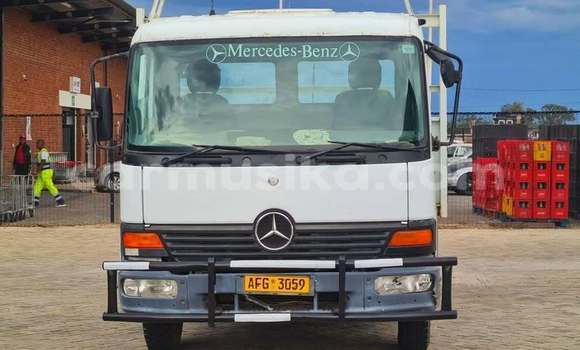 Acheter Occasion Utilitaire Mercedes‒Benz Atego Blanc à Bindura, Mashonaland Central Acheter Occasion Utilitaire Mercedes‒Benz Atego Blanc à Bindura, Mashonaland Central