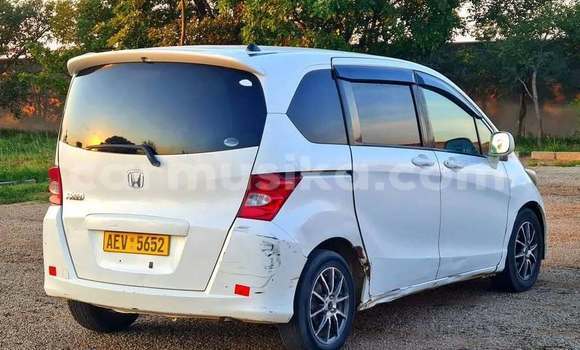 Acheter Occasion Voiture Honda Freed Blanc à Borrowdale, Harare Acheter Occasion Voiture Honda Freed Blanc à Borrowdale, Harare