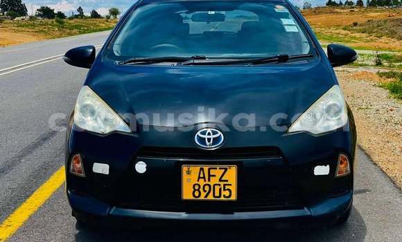 Tenga Tsaru Toyota Aqua Nhema Mota in Borrowdale in Harare