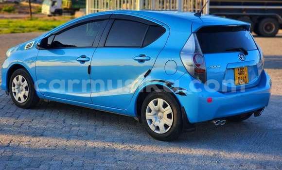 Acheter Occasion Voiture Toyota Aqua Bleu à Borrowdale, Harare Acheter Occasion Voiture Toyota Aqua Bleu à Borrowdale, Harare
