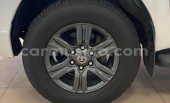 Acheter Occasion Voiture Toyota Hilux Blanc à Beitbridge, Matabeleland South Acheter Occasion Voiture Toyota Hilux Blanc à Beitbridge, Matabeleland South
