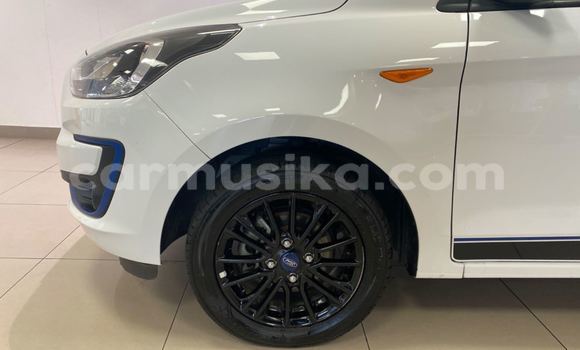 Acheter Occasion Voiture Ford Fiesta Blanc à Beitbridge, Matabeleland South Acheter Occasion Voiture Ford Fiesta Blanc à Beitbridge, Matabeleland South