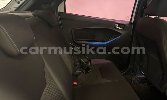 Acheter Occasion Voiture Ford Fiesta Blanc à Beitbridge, Matabeleland South Acheter Occasion Voiture Ford Fiesta Blanc à Beitbridge, Matabeleland South