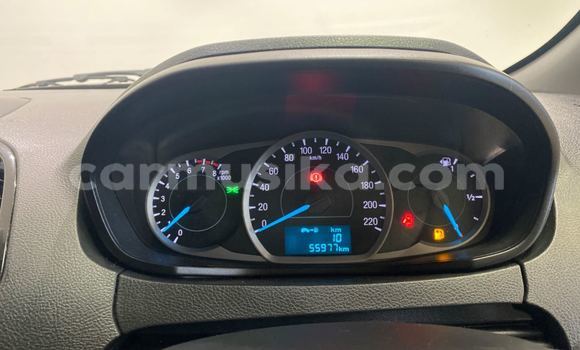 Acheter Occasion Voiture Ford Fiesta Blanc à Beitbridge, Matabeleland South Acheter Occasion Voiture Ford Fiesta Blanc à Beitbridge, Matabeleland South