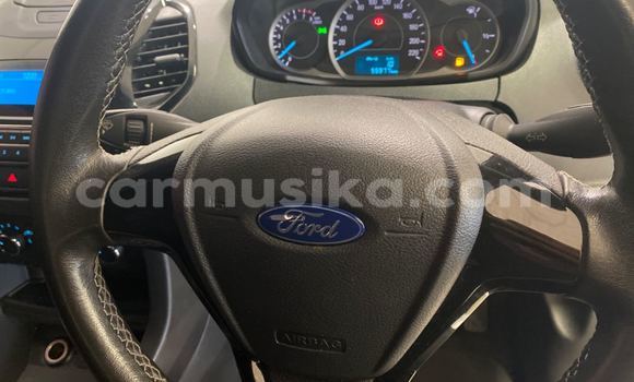 Acheter Occasion Voiture Ford Fiesta Blanc à Beitbridge, Matabeleland South Acheter Occasion Voiture Ford Fiesta Blanc à Beitbridge, Matabeleland South