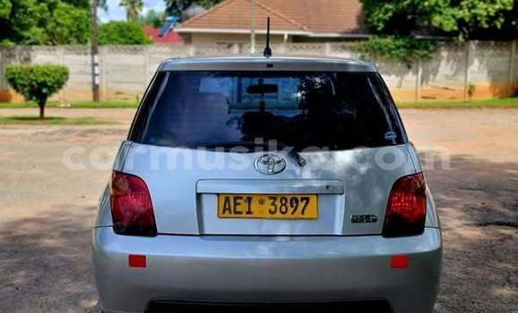 Acheter Occasion Voiture Toyota IST Rouge à Harare, Harare Acheter Occasion Voiture Toyota IST Rouge à Harare, Harare