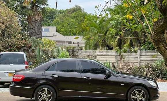 Acheter Occasion Voiture Mercedes-Benz E200 Autre à Harare, Harare Acheter Occasion Voiture Mercedes-Benz E200 Autre à Harare, Harare