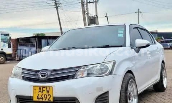 Buy Used Toyota Axio White Car in Harare in Harare Buy Used Toyota Axio White Car in Harare in Harare