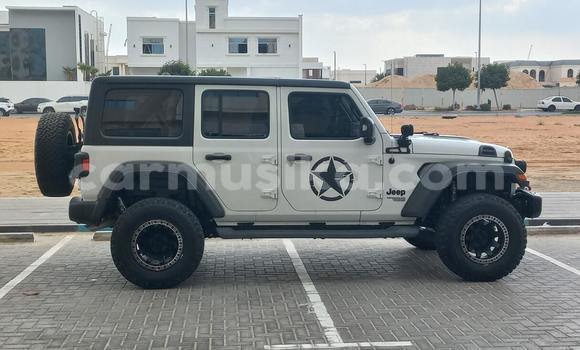 Tenga Tsaru Jeep Wrangler Chena Mota in Harare in Harare Tenga Tsaru Jeep Wrangler Chena Mota in Harare in Harare