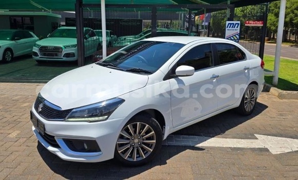 Buy Used Suzuki Ciaz White Car in Harare in Harare