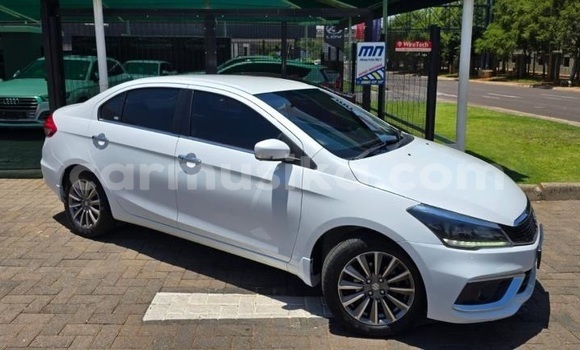 Buy Used Suzuki Ciaz White Car in Harare in Harare Buy Used Suzuki Ciaz White Car in Harare in Harare