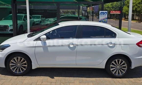 Buy Used Suzuki Ciaz White Car in Harare in Harare Buy Used Suzuki Ciaz White Car in Harare in Harare