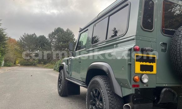Tenga Tsaru Land Rover Defender Girinhi Mota in Harare in Harare Tenga Tsaru Land Rover Defender Girinhi Mota in Harare in Harare