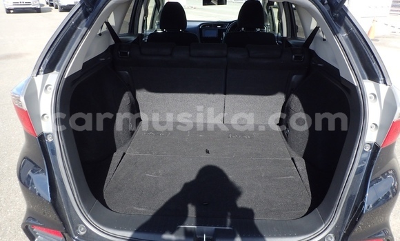 Nunua Ilio tumika Honda Fit Shuttle Nyeusi Gari ndani ya Beitbridge nchini Matabeleland Kusini Nunua Ilio tumika Honda Fit Shuttle Nyeusi Gari ndani ya Beitbridge nchini Matabeleland Kusini