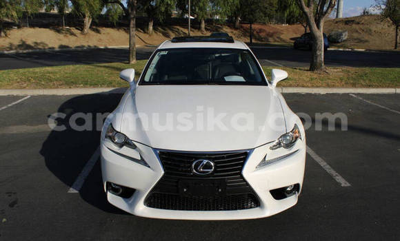 Tenga Tsaru Lexus IS Zvimwe Mota in Harare in Harare Tenga Tsaru Lexus IS Zvimwe Mota in Harare in Harare