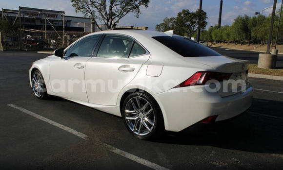 Tenga Tsaru Lexus IS Zvimwe Mota in Harare in Harare Tenga Tsaru Lexus IS Zvimwe Mota in Harare in Harare
