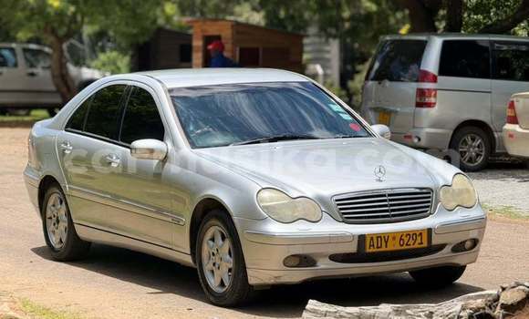Nunua Ilio tumika Mercedes‒Benz C–Class Nyingine Gari ndani ya Harare nchini Harare